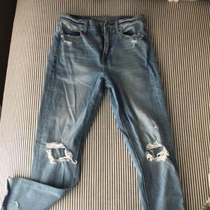 American Eagle Mom Jeans